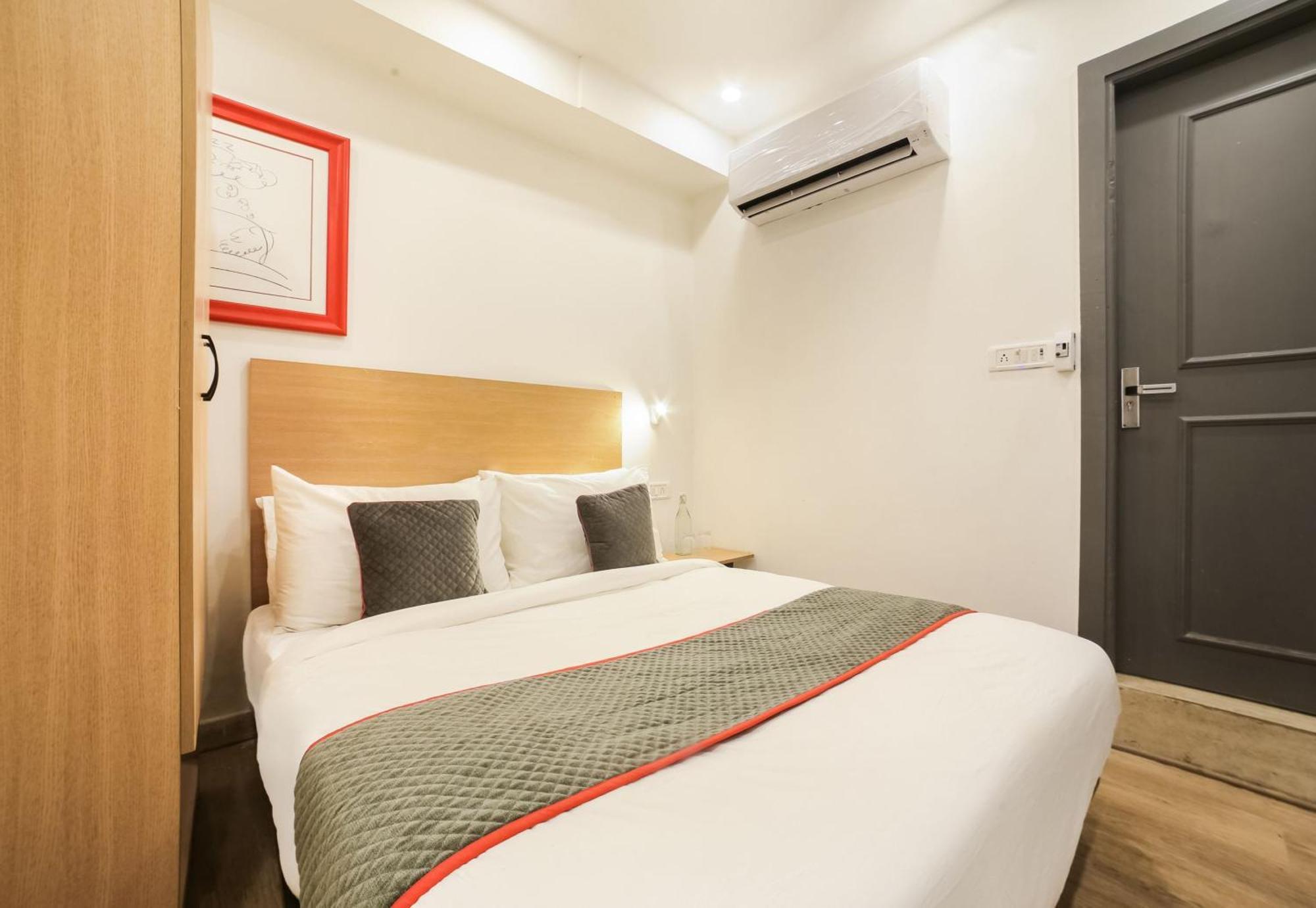 Super Hotel O Nawada Metro เดลี ภายนอก รูปภาพ