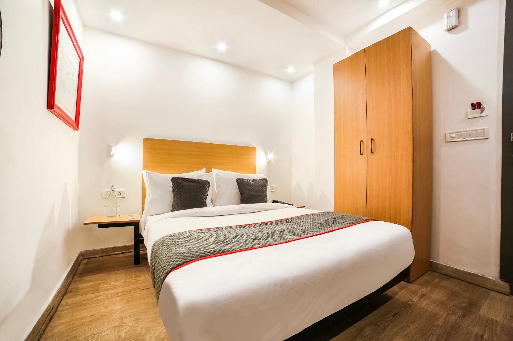 Super Hotel O Nawada Metro เดลี ภายนอก รูปภาพ