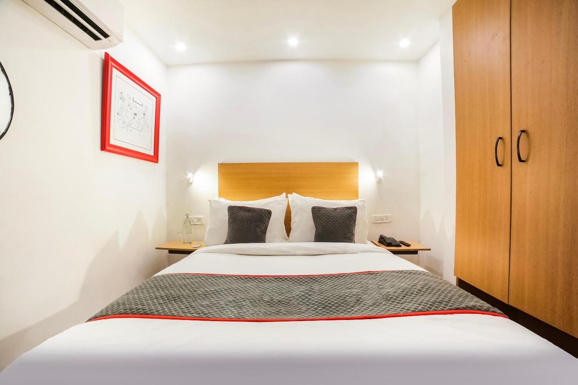 Super Hotel O Nawada Metro เดลี ภายนอก รูปภาพ