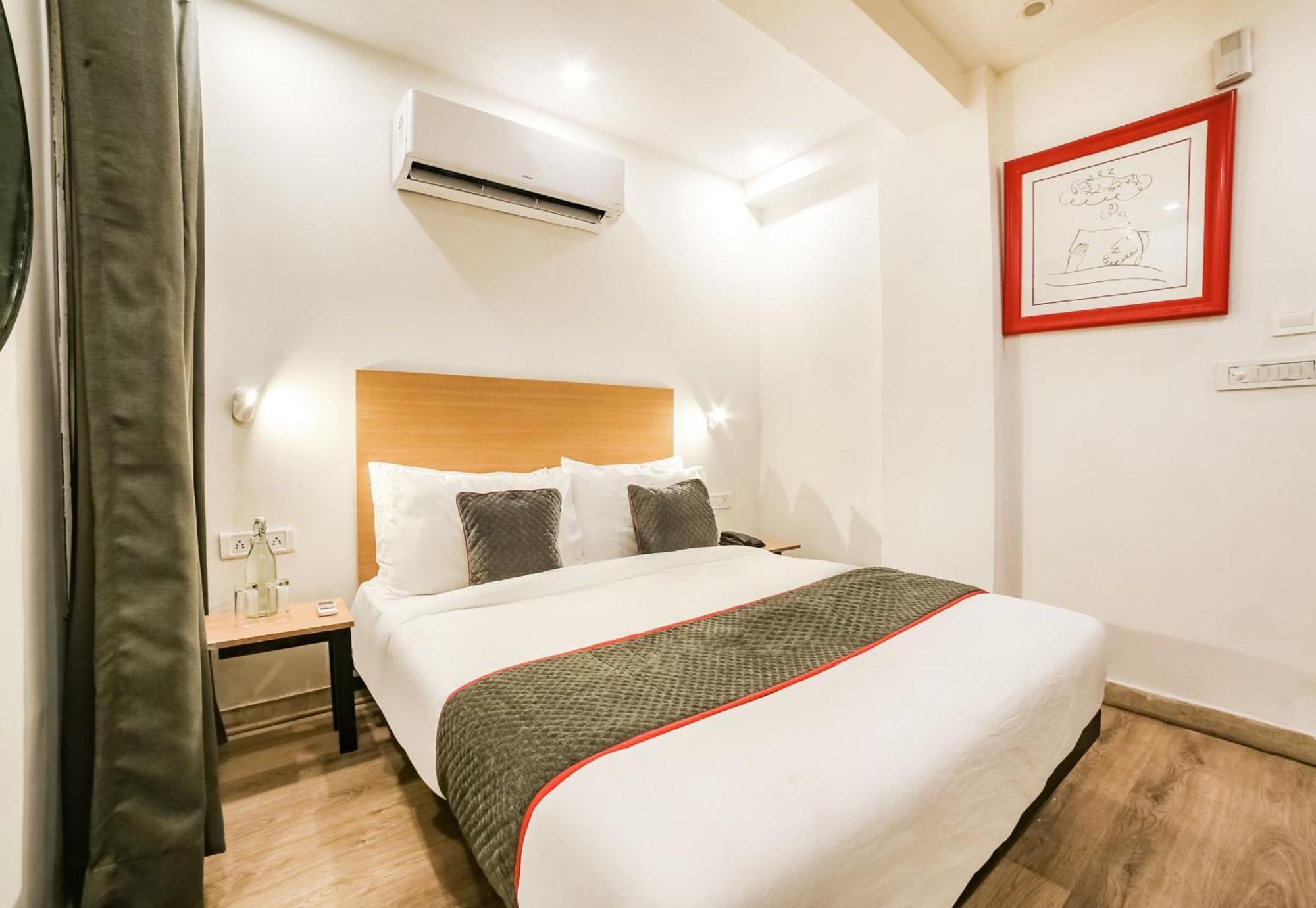 Super Hotel O Nawada Metro เดลี ภายนอก รูปภาพ