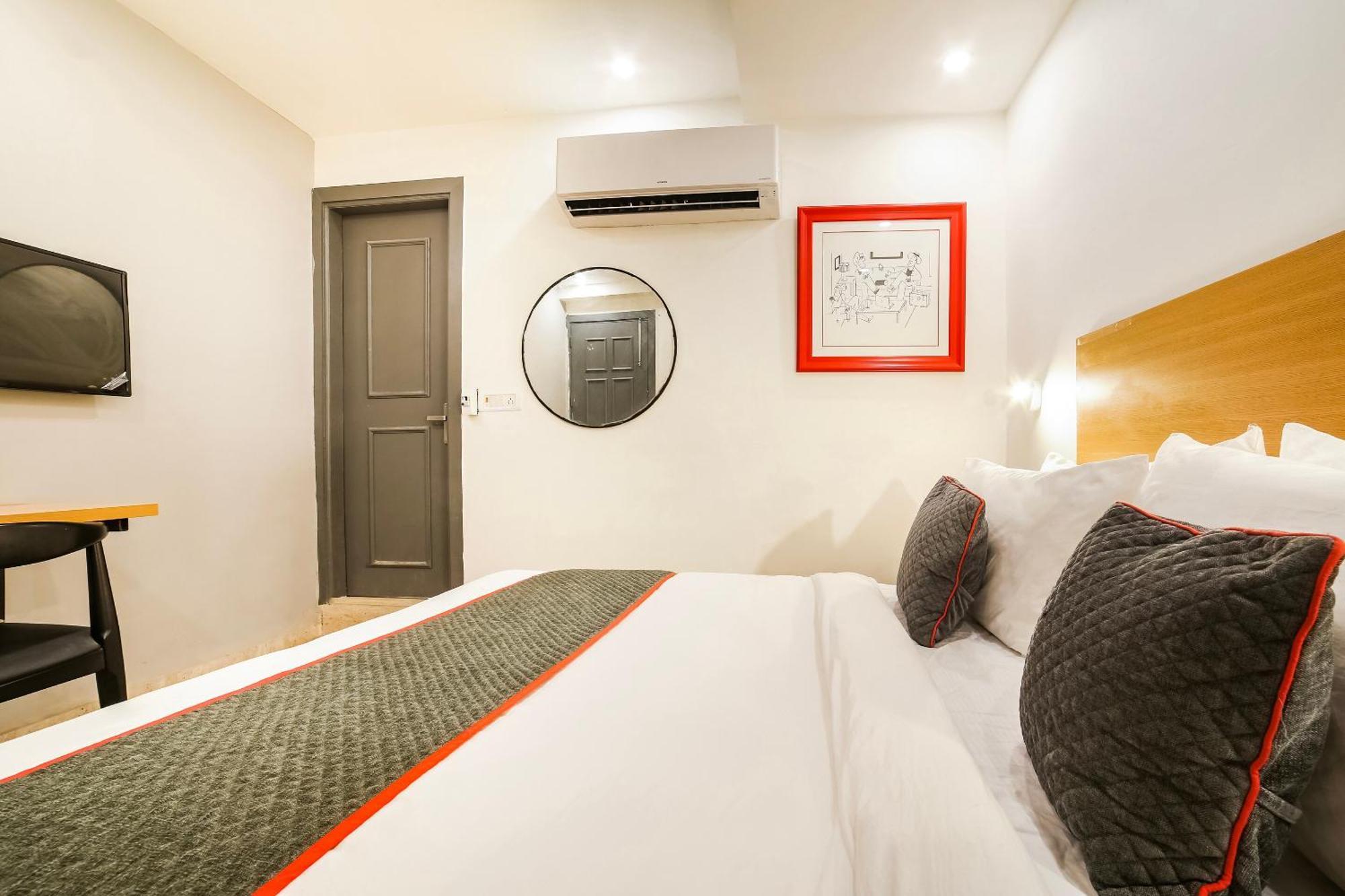 Super Hotel O Nawada Metro เดลี ภายนอก รูปภาพ